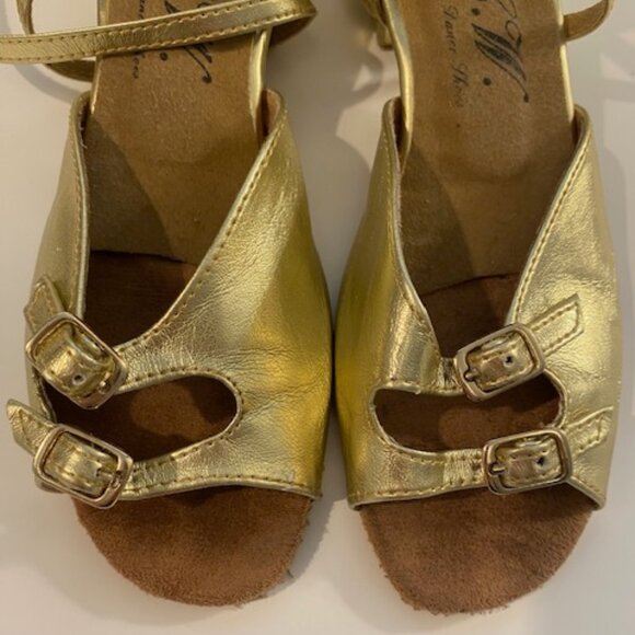 Dance Ballroom/ Latin shoes 1 1/2 inch Heel Gold Size 4 - Picture 2 of 11